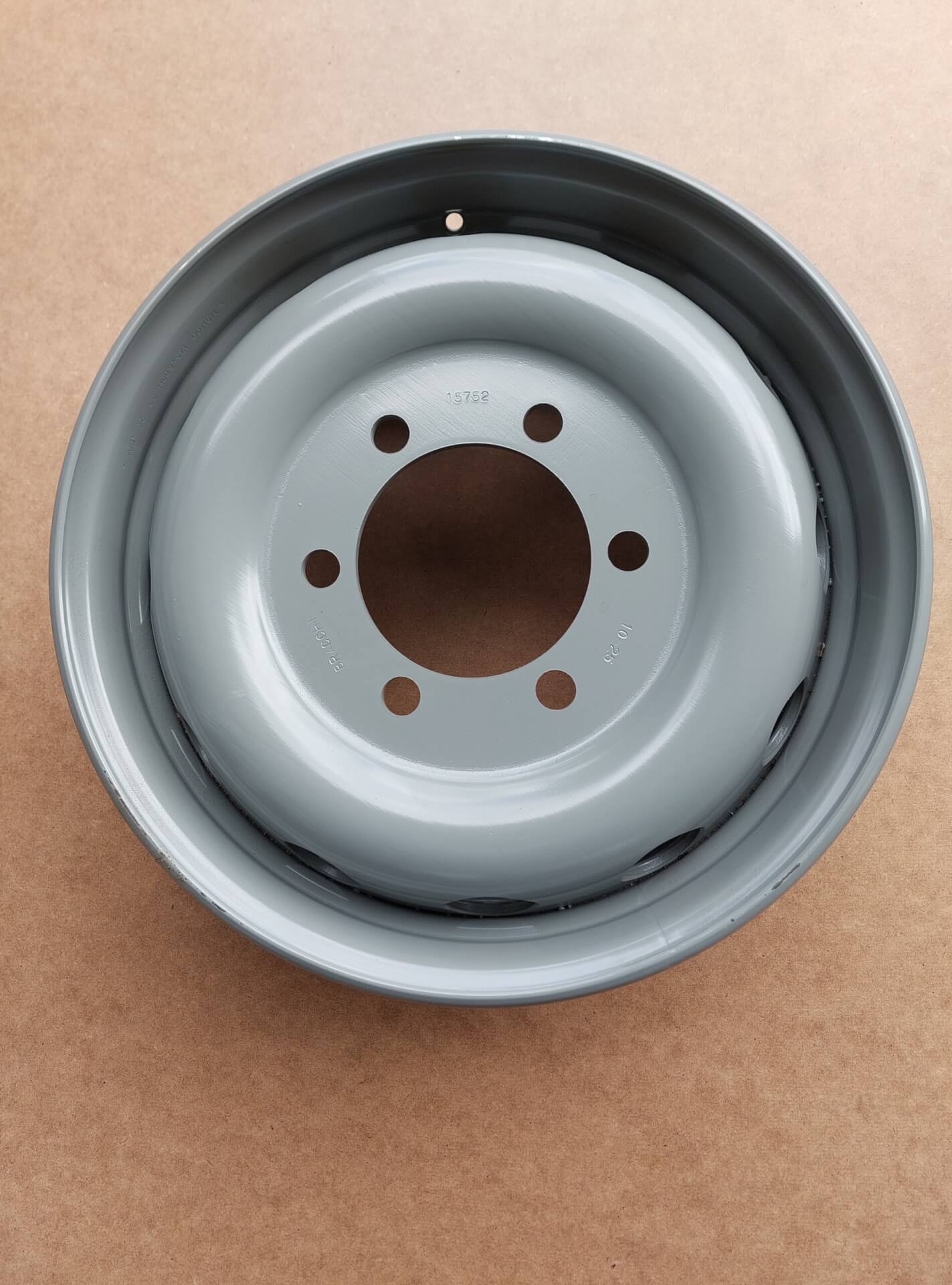 velg 17,5x6.00 6G S=205 B=130