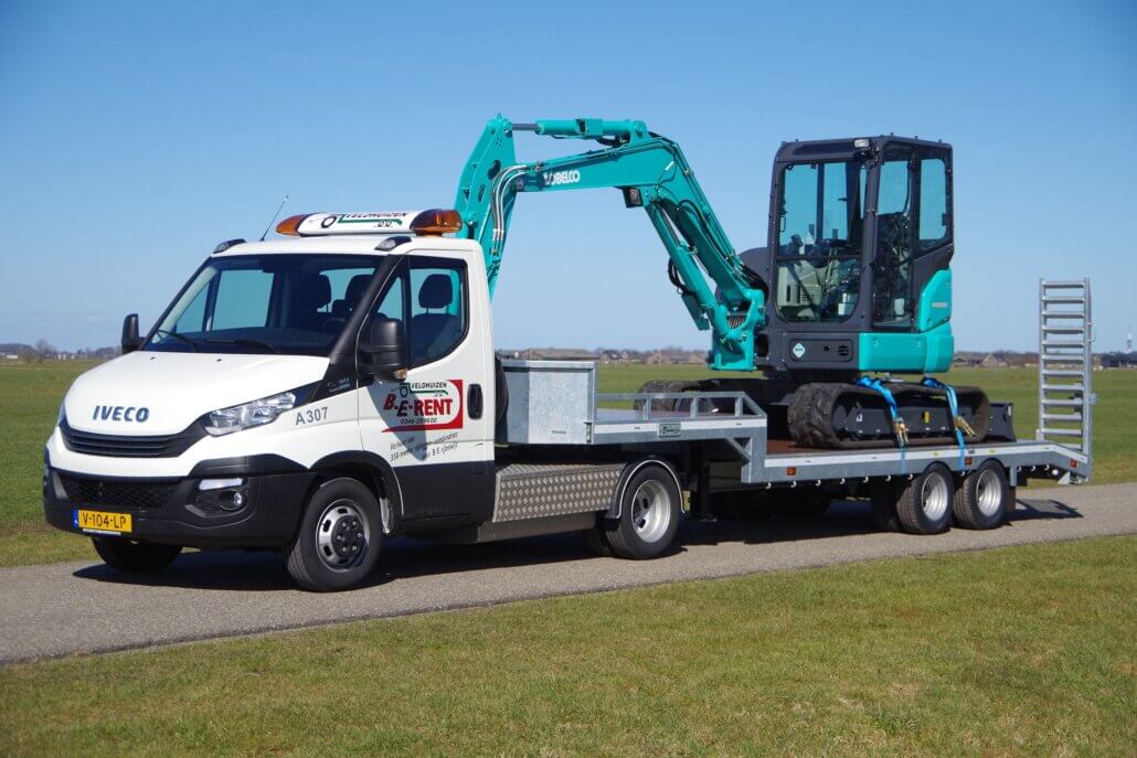40 C16 met 5m en Kobelco 55 lv 5