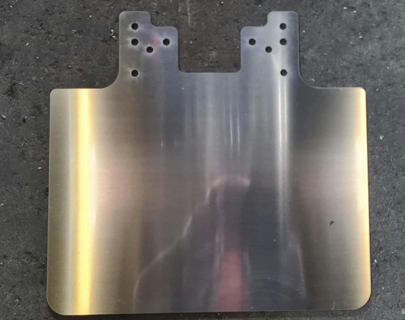 spatbord alu Iveco/MB Clixtar