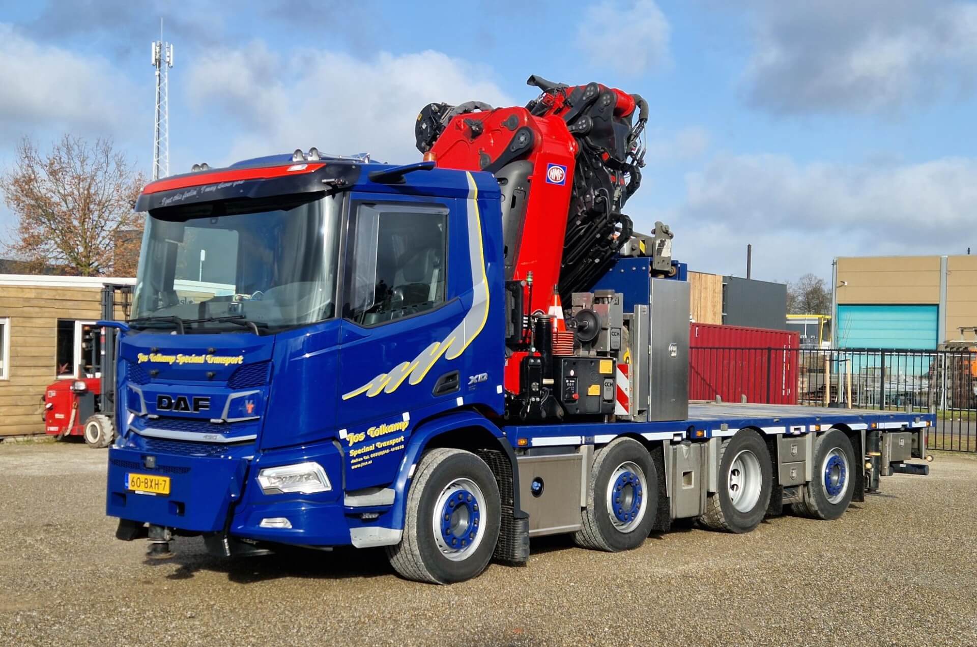 DAF_XD_450_8x2_wide-spread HMF 9520 lv 1