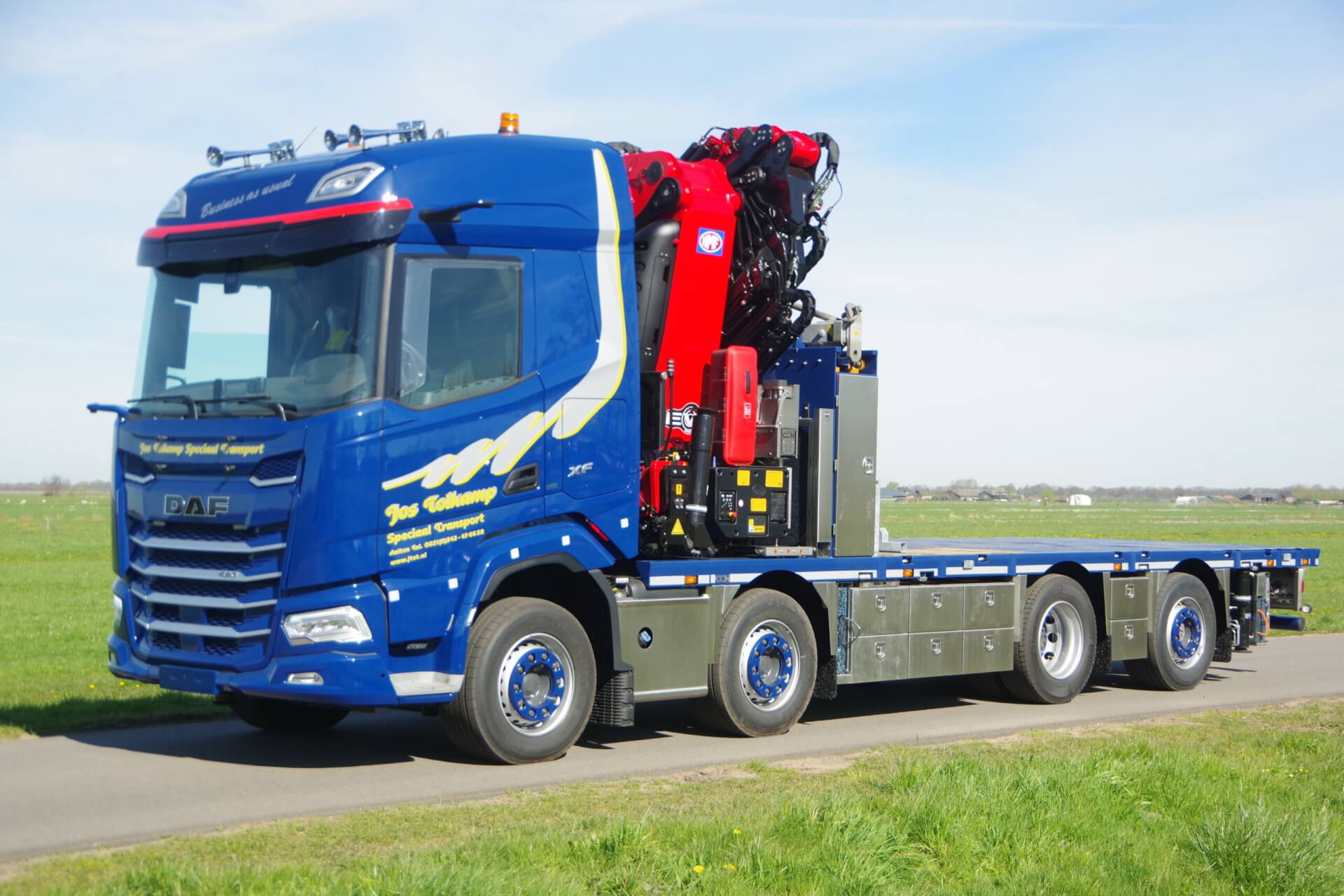 DAF_XF_530_8x2_wide-spread HMF 9520 lv 1