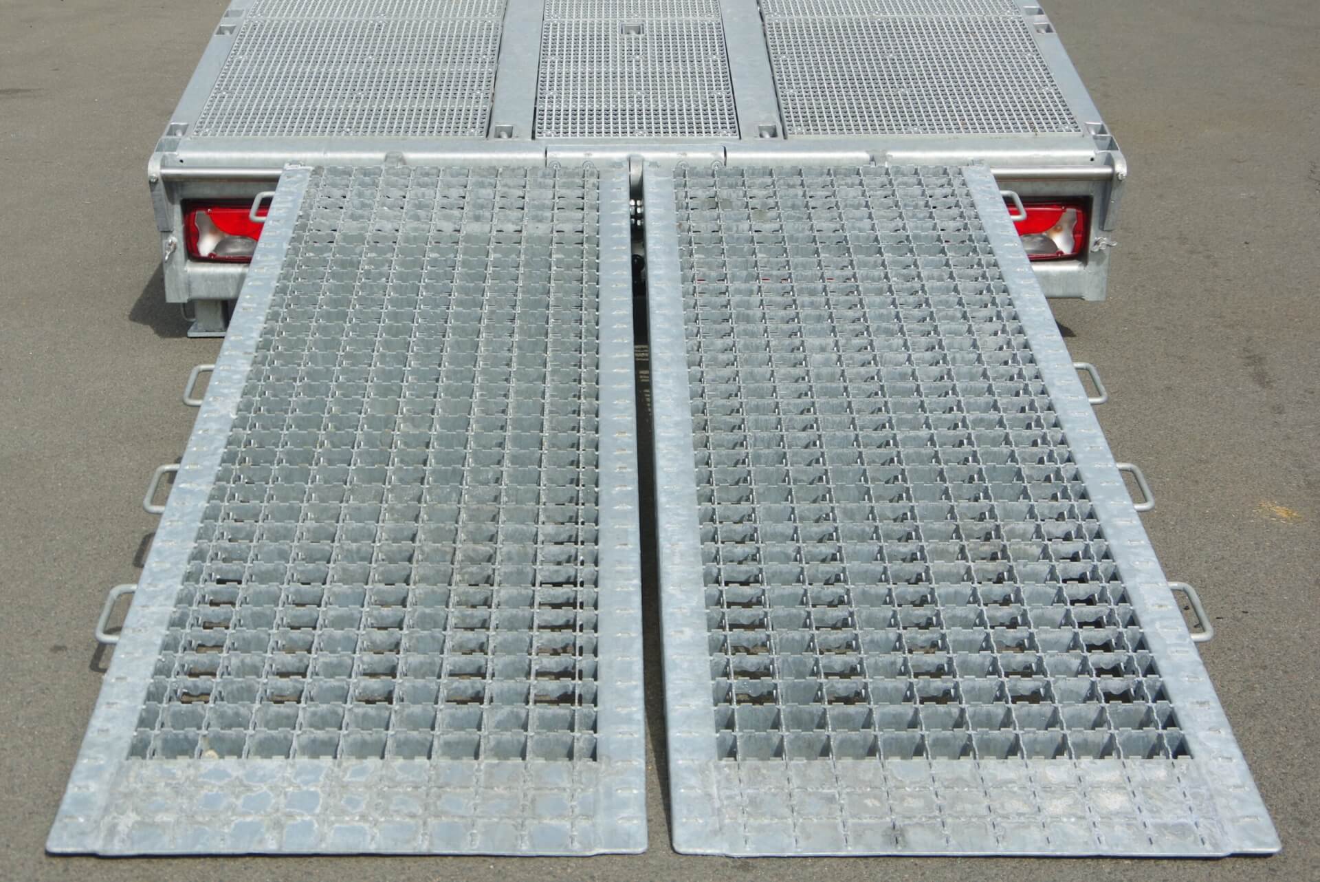DOMEX-oprijgoten 2.800 x 900 mm smal open 2