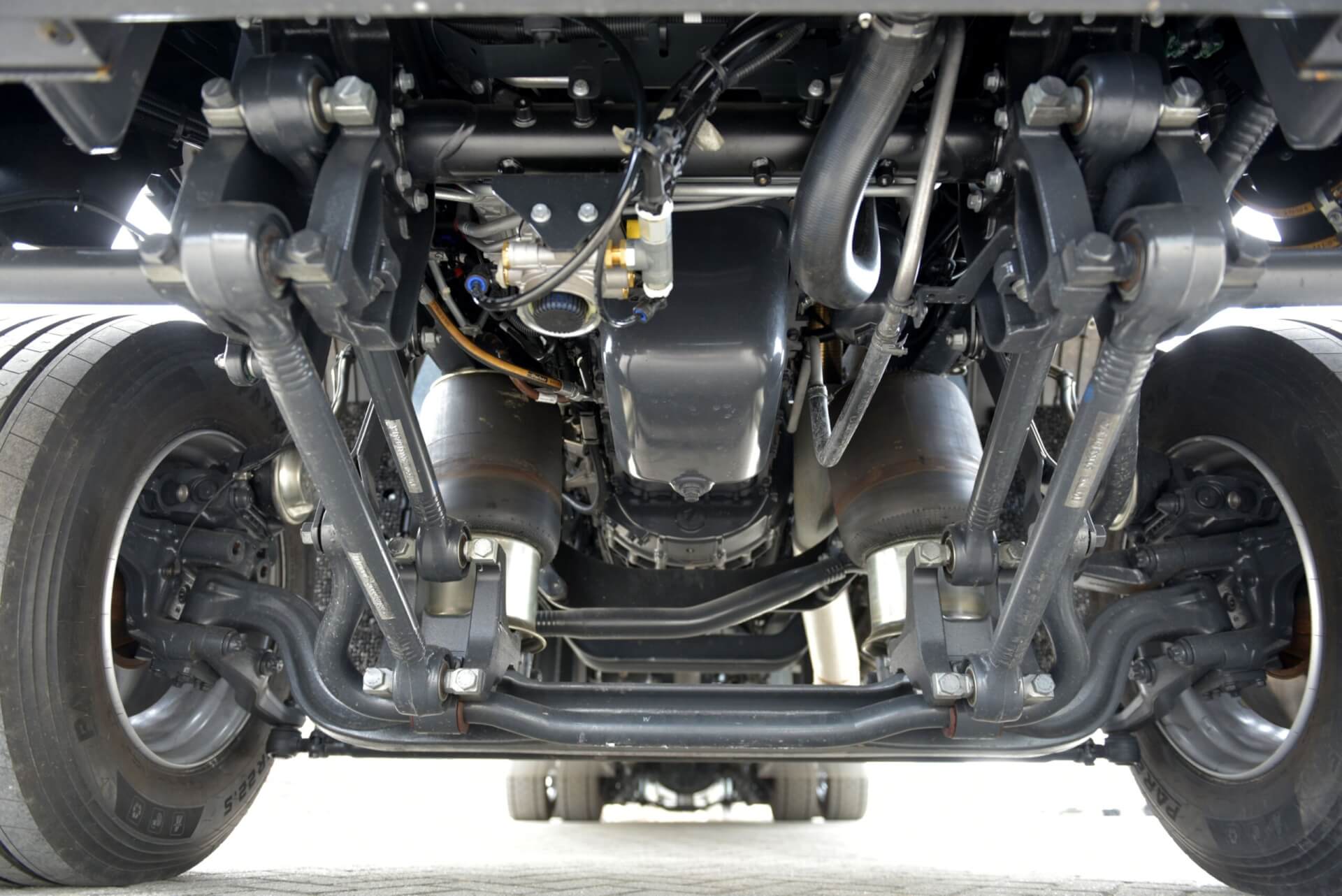 .Luchtbalgen met grote veerweg