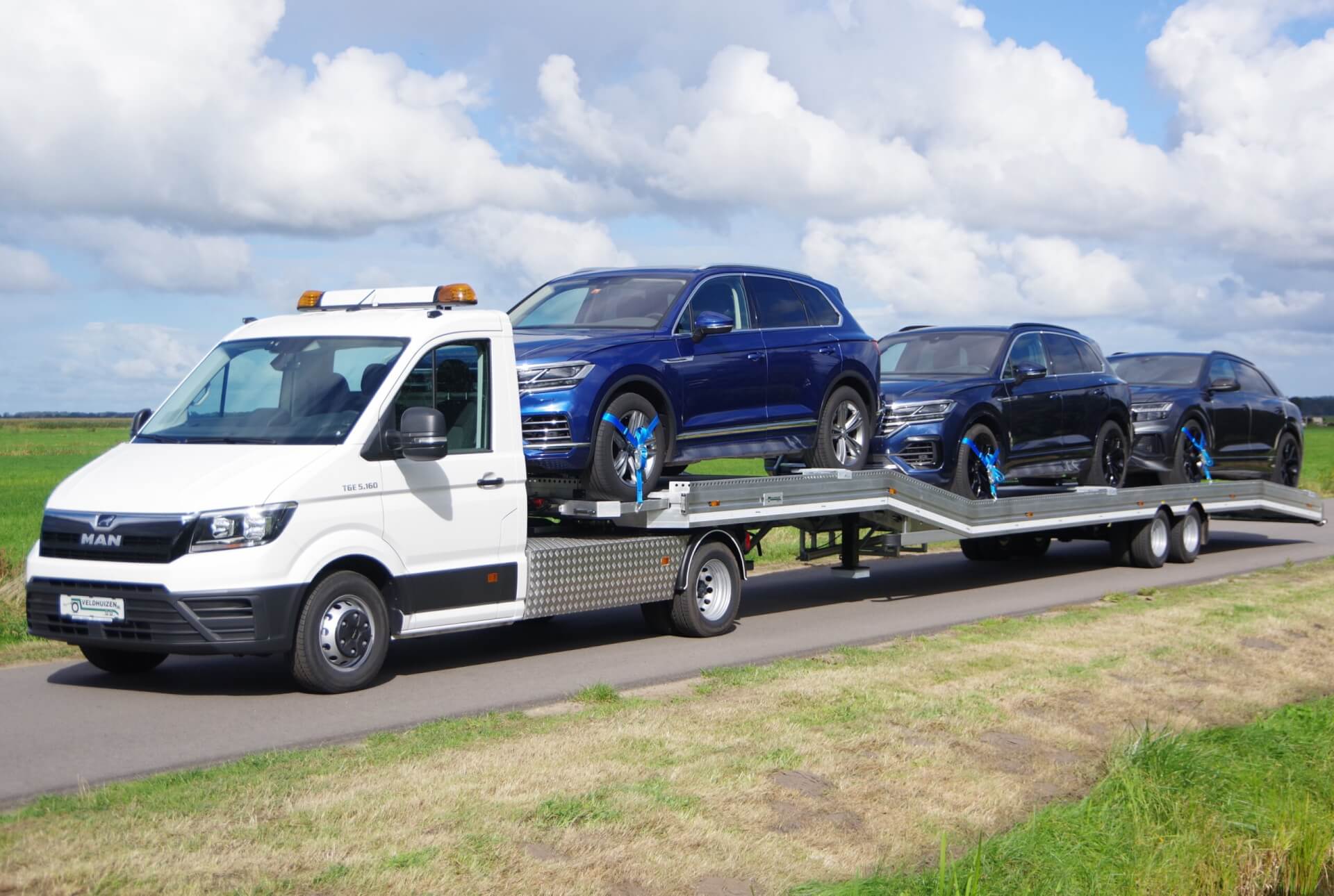 MAN 5.160 met 13,82m Auto oplegger 3 terreinwagen lv 4 + hoofdfoto