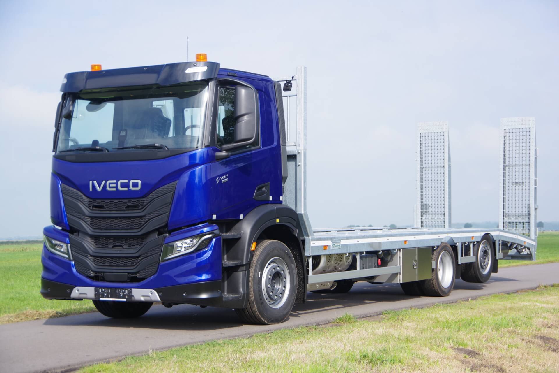 Oprij S-Way 32-90 Metalic blauw zv lv 4-hoofdfoto
