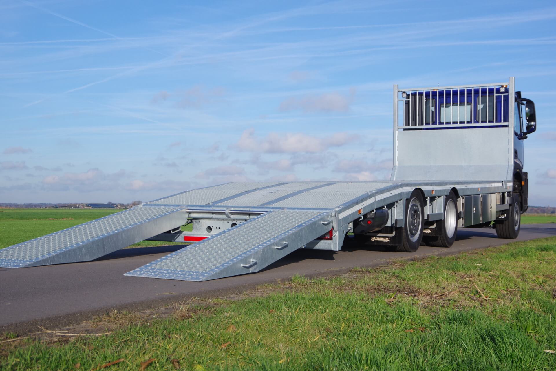 Oprij S-Way 32-90 YAMAHA-Blauw rooster vloer ''DOMEX'' goten open ra 2