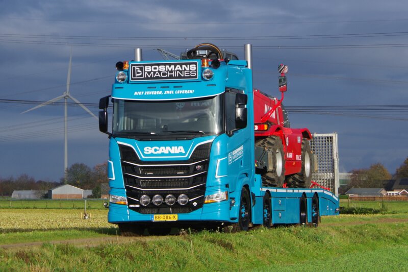 Oprij-SCANIA 37-88 Bosman-Machines_MAGNI_RTH6.25 lv 3
