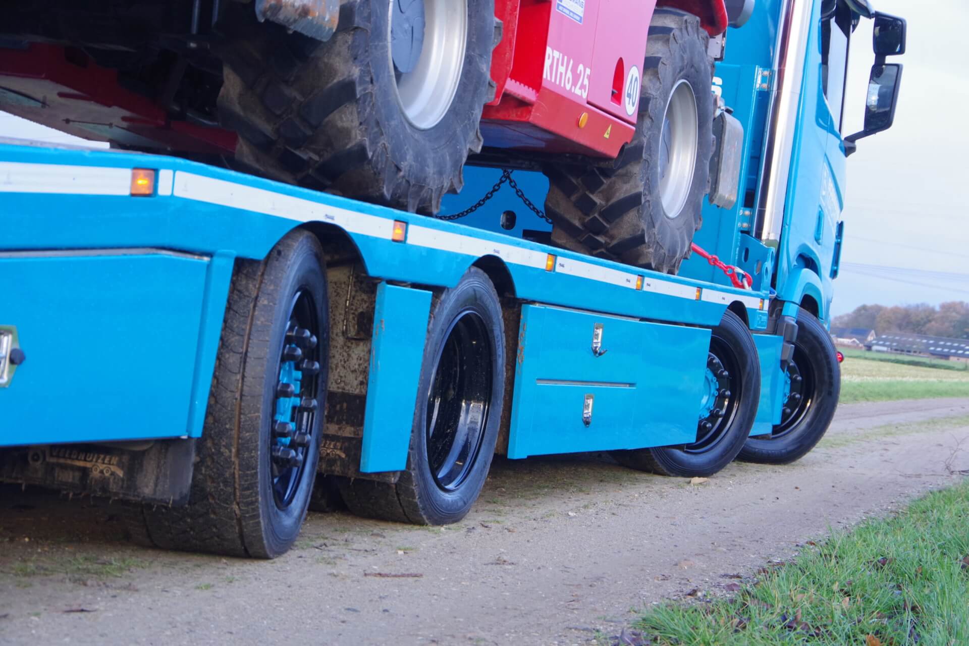 Oprij-SCANIA 37-88 Bosman-Machines_MAGNI_RTH6.25 sturen r