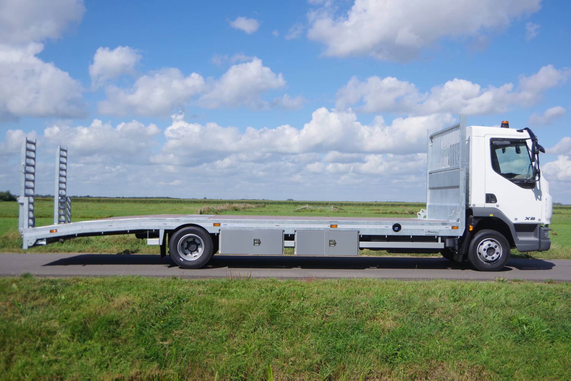 OprijXB 16-77 rz