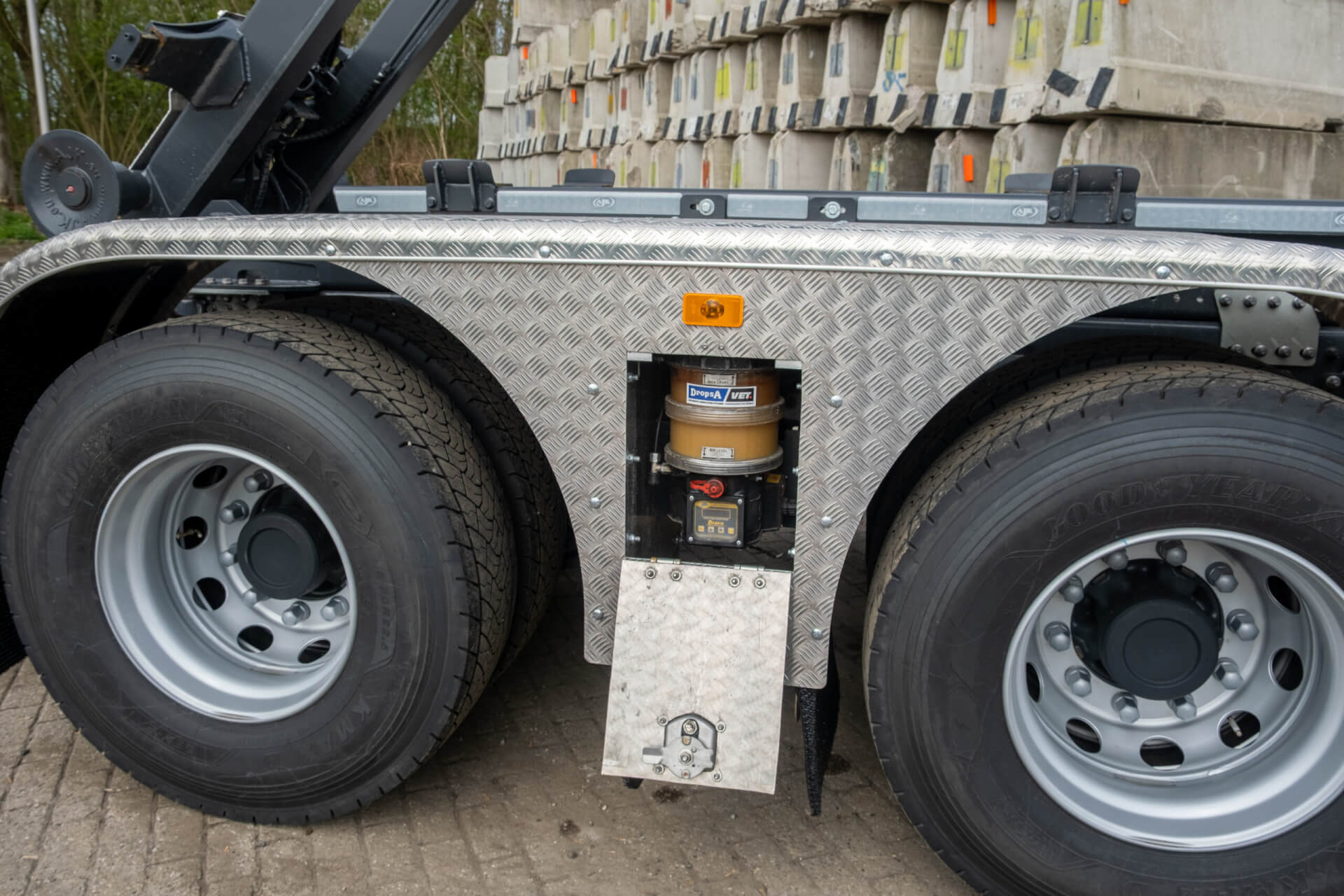 RENAULT_C520_8x4_Wide-Spread vetsmeer systeem