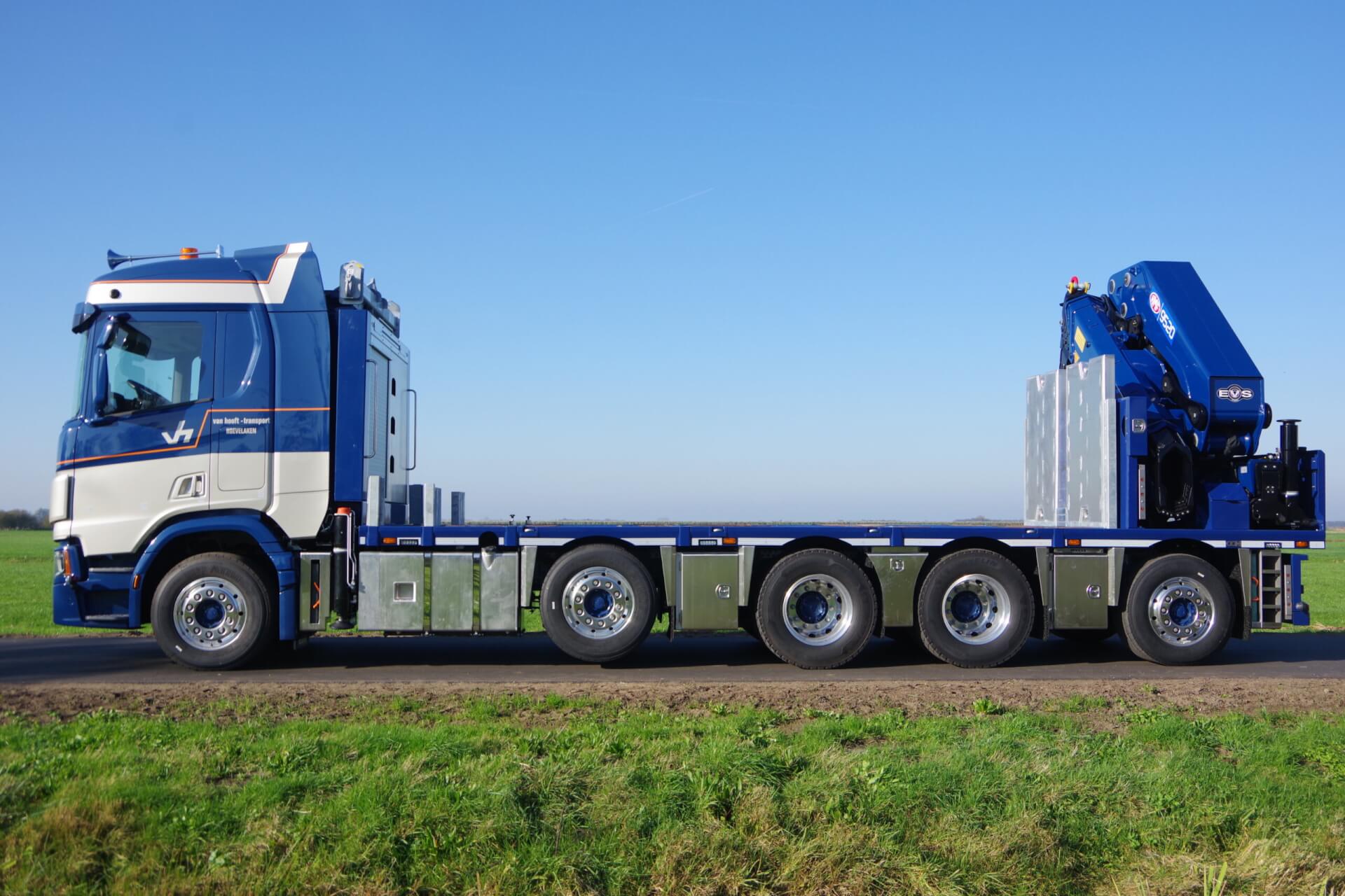 SCANIA 10x4 Wide-Spread 2e Vooras verplaatst Met HMF 9520 V Hooft lz