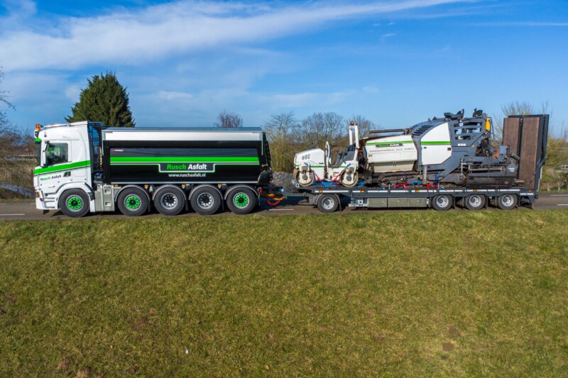 .SCANIA_10X4_Quadro+dieplader 18,75m lang