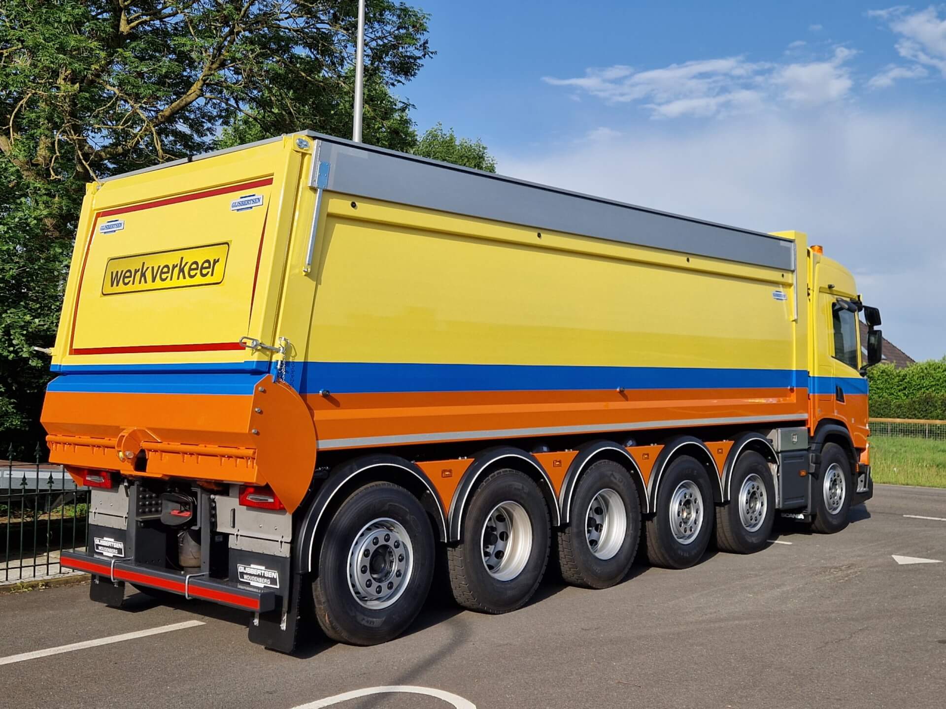 SCANIA_12x4_De-Jong_Zuurmond ra