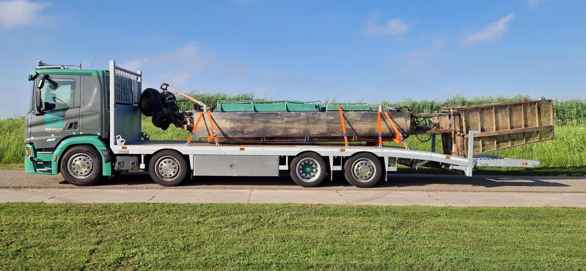 SCANIA_8x2-Oprijwagen_Conver_86S lz 1