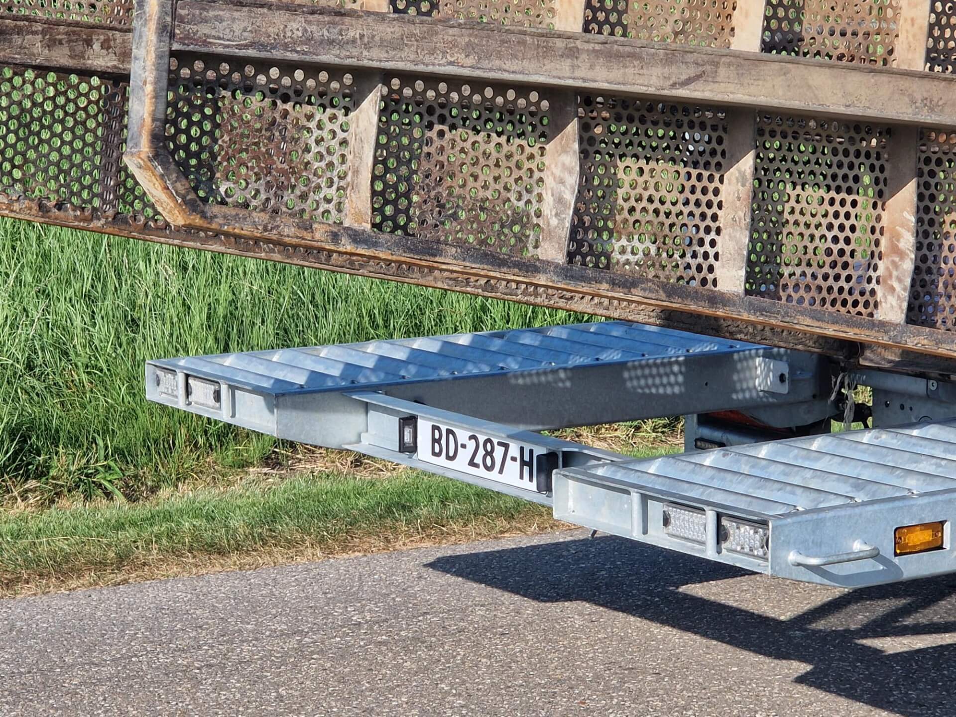 SCANIA_8x2-Oprijwagen_Conver_86S stootbalk