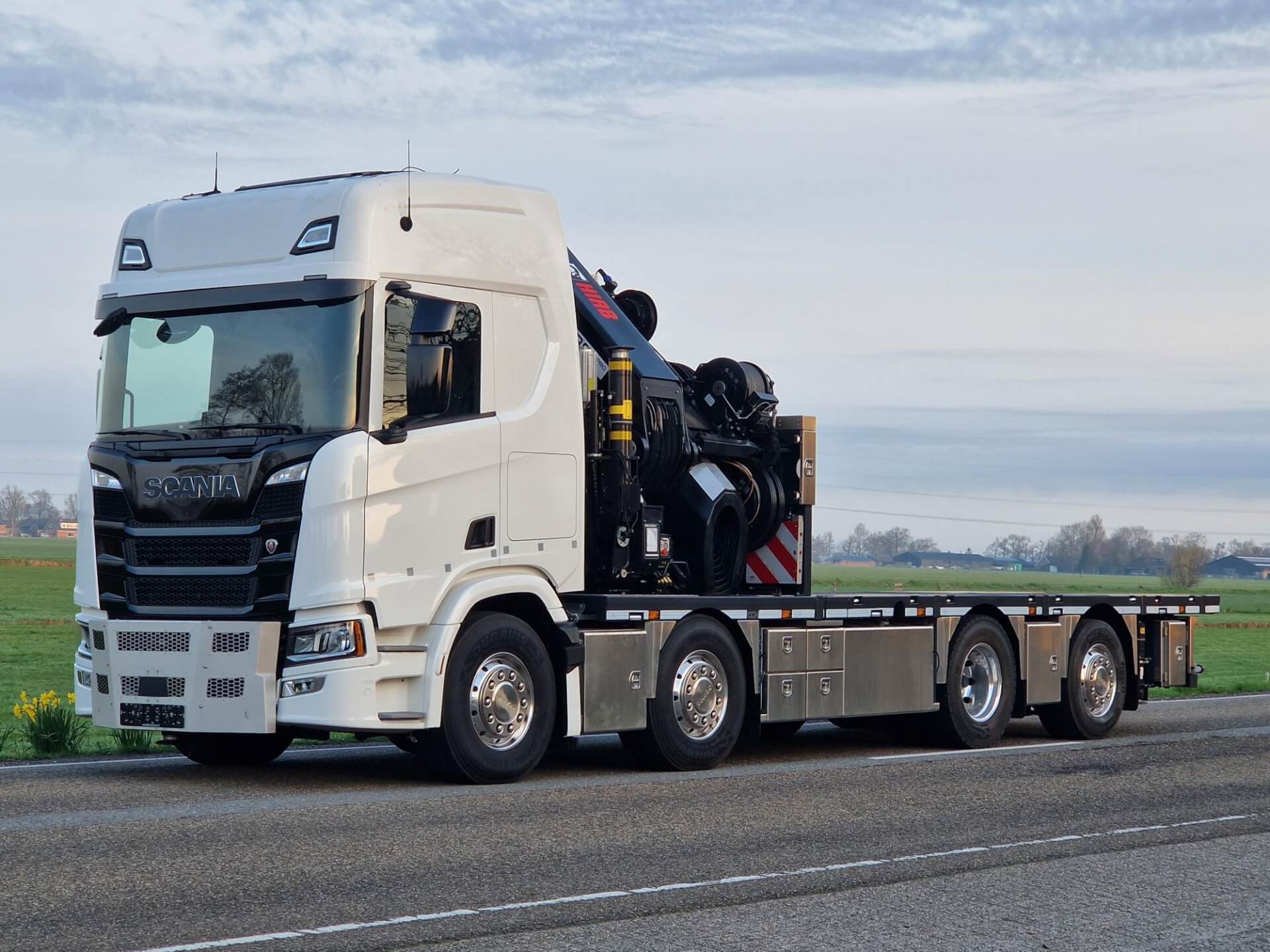 SCANIA_8x2_Wide-Spread_FBS_HIAB IQ 1180 lv 3
