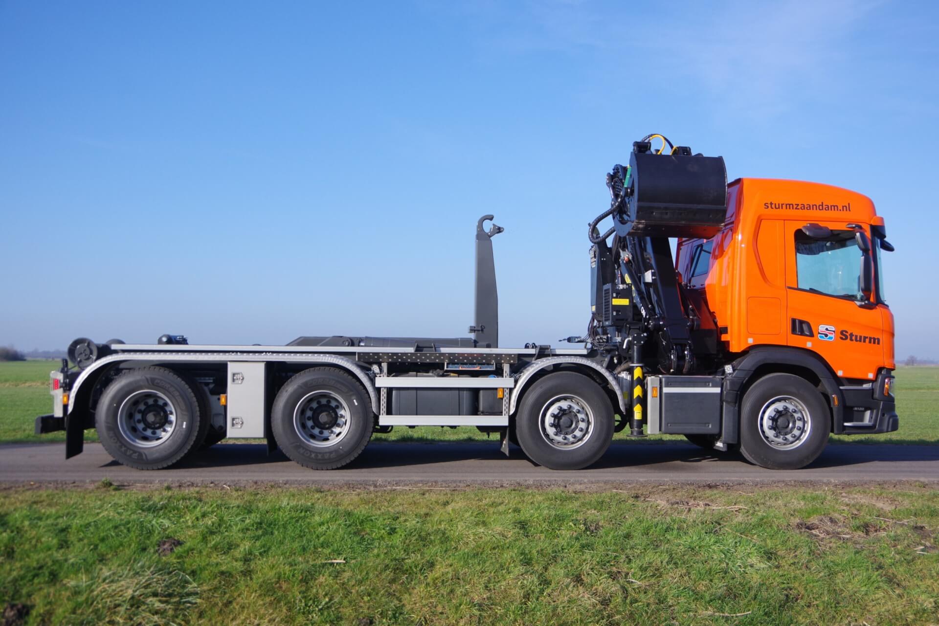 SCANIA_8x4_Wide-Spread_Q200Z_35Ton-VDL-haakarm STURM-Zaandam rz