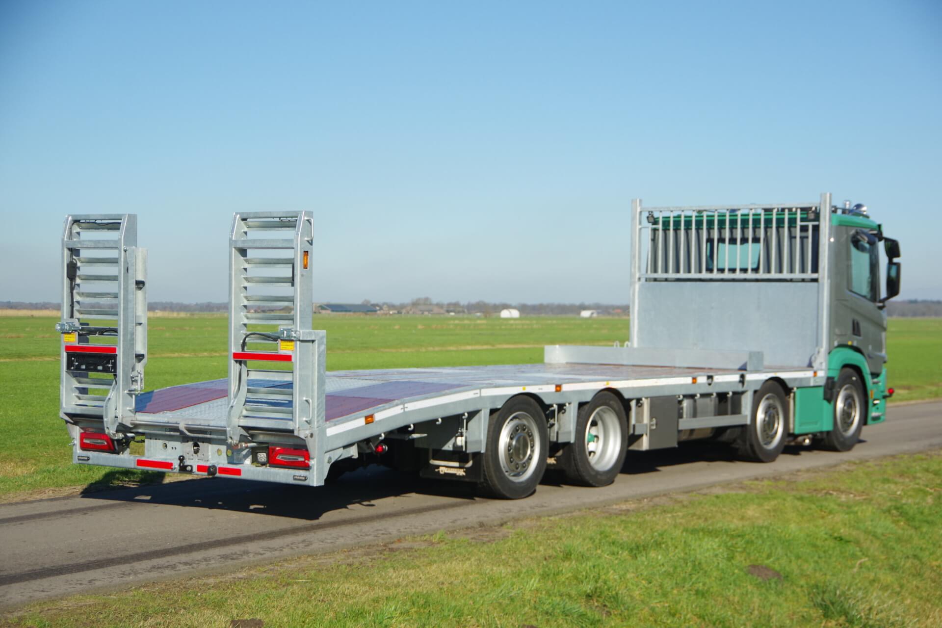 SCANIA_Oprijwagen_8x2_Berkhout-Schipluiden ra