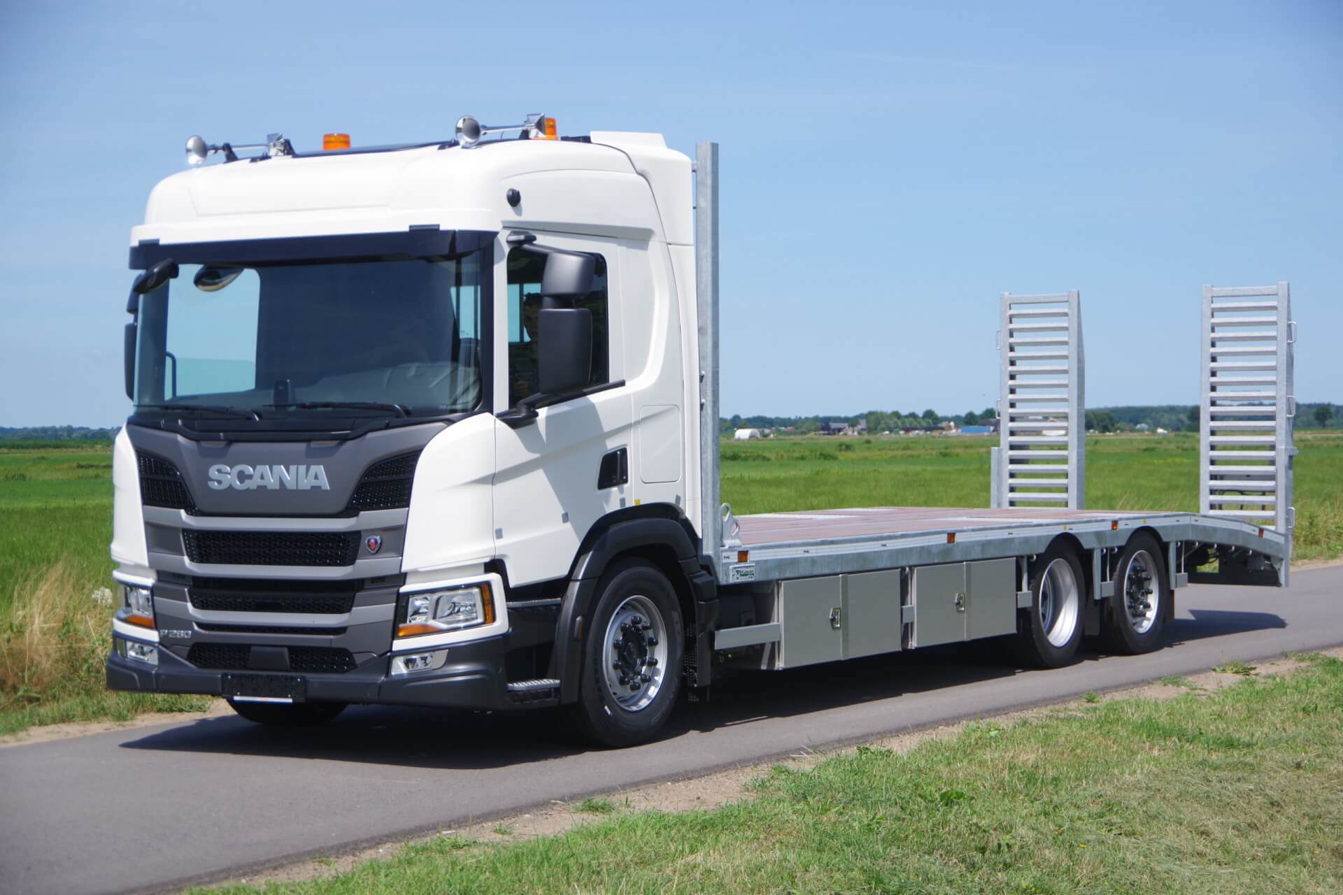SCANIA_oprijwagen_P280_8,5x2,55m lv 4