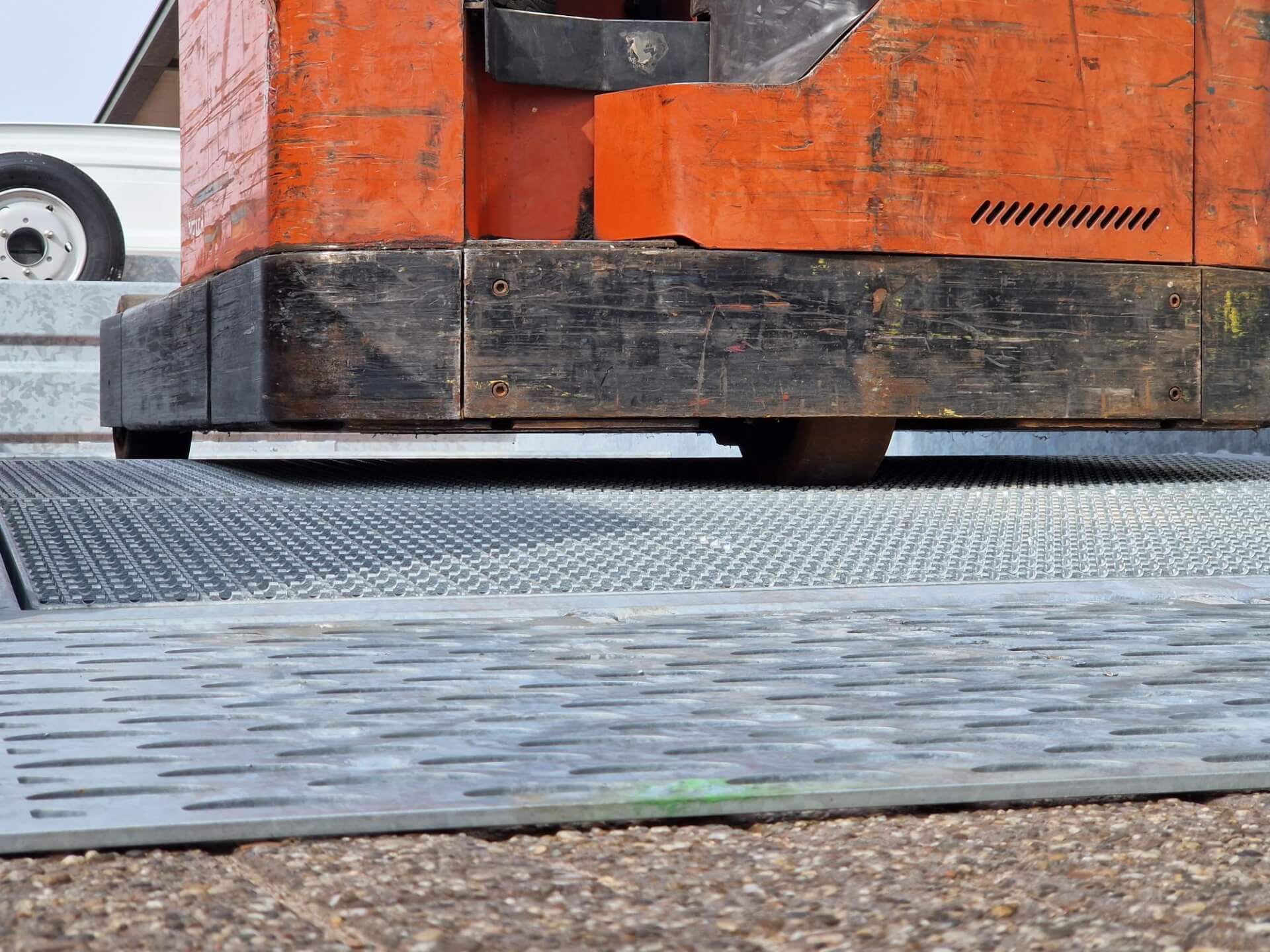 Superdiep 15 Ton 6.00x2.00m Reach-Truck bodemvrijheid 1