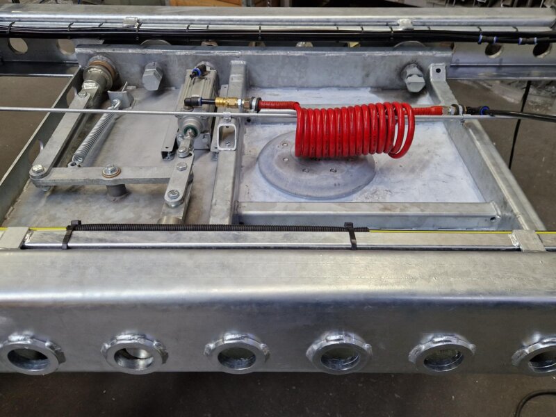 Uitrolbare kingpen met blokker stand 2