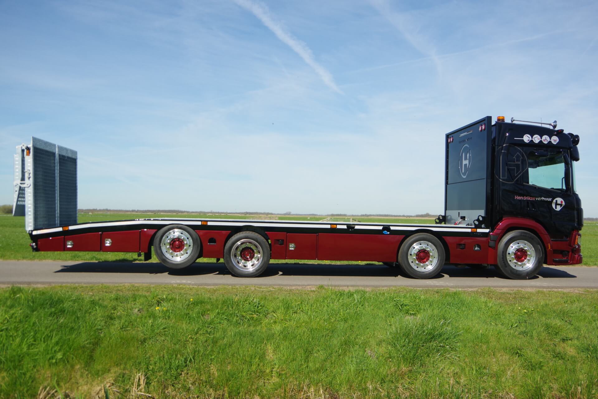 Veldhuizen SCANIA Oprijwagen 4-as Hendriksen rz