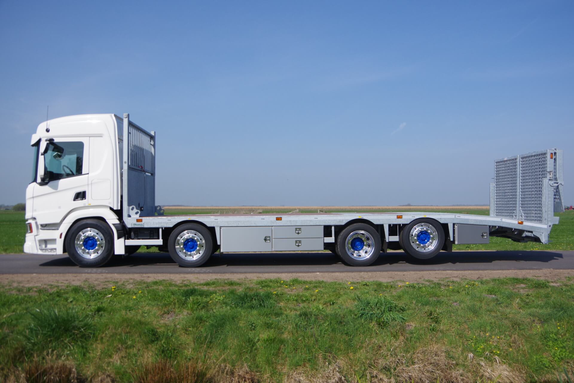 Veldhuizen SCANIA Oprijwagen 4-as LUMAR lz