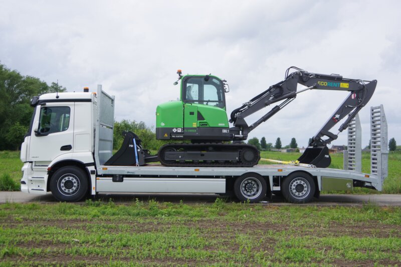 .e-ACTROS oprijwagen 29-78 met LIMACH_E88.1 lz 1