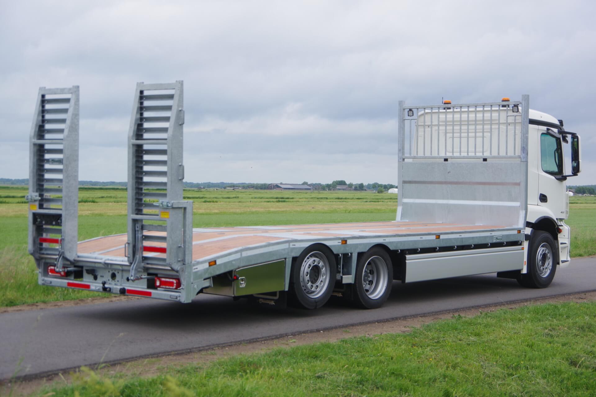 e-ACTROS oprijwagen 29-78 ra