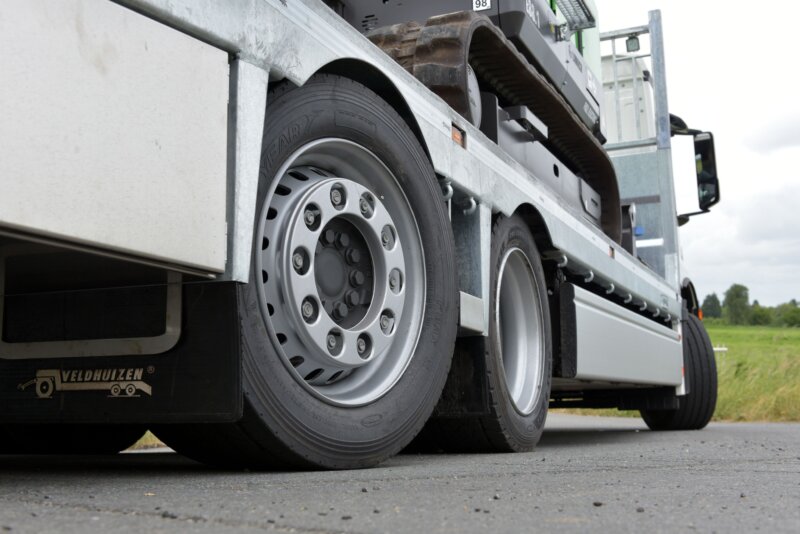 lage opbouw e-AROCS oprijwagen