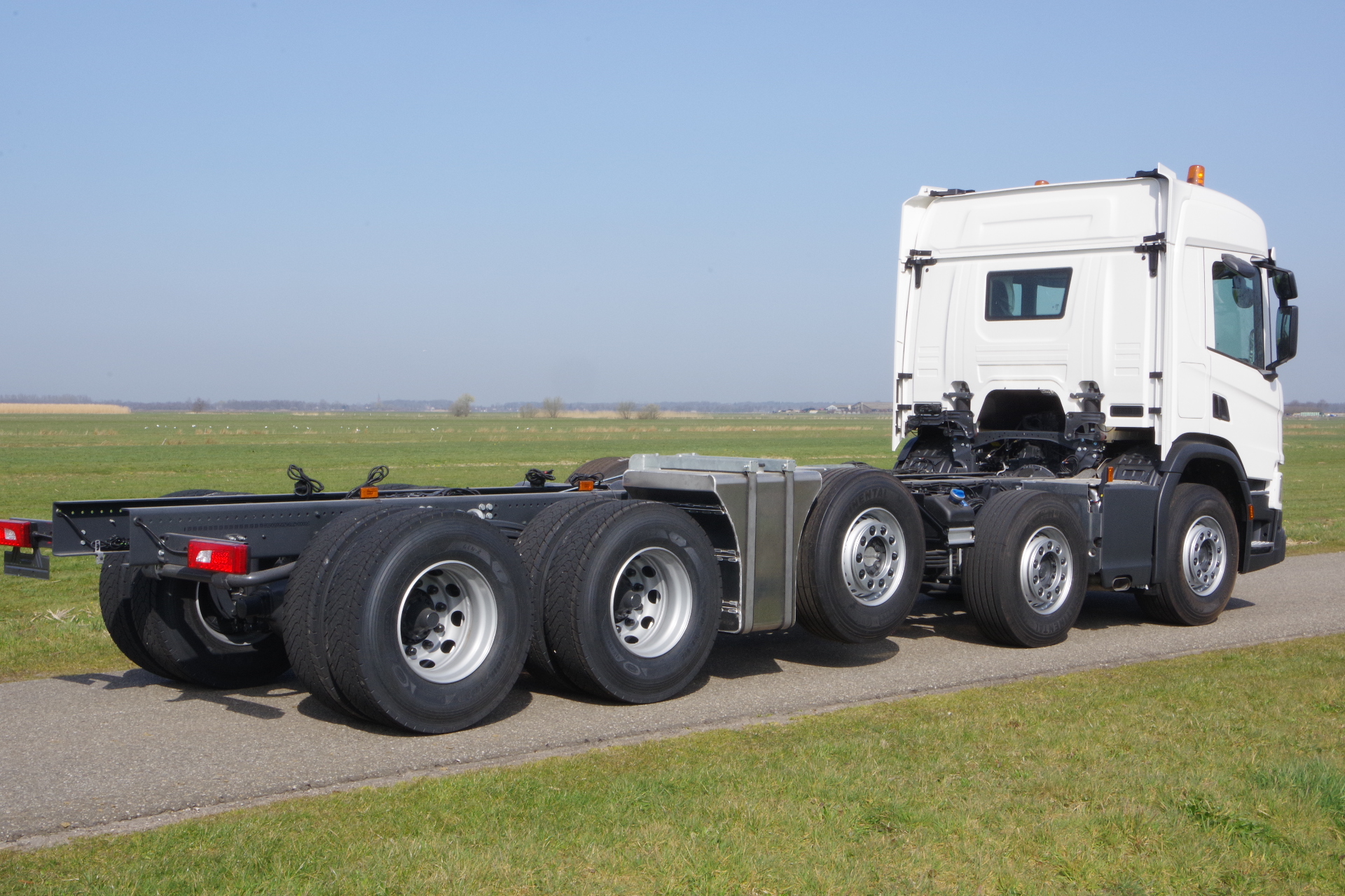 P410 10x4 Voorraad Chassis ra